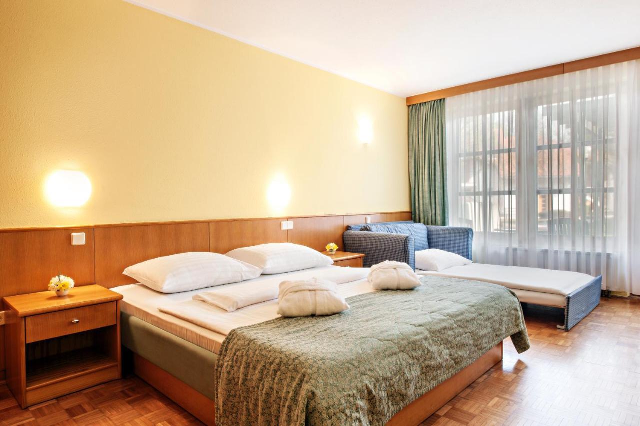 Terme Banovci - Hotelsko Naselje Zeleni Gaj Buitenkant foto